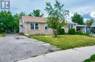 12 Moonbeam Grove Unit# Upper Toronto (Malvern) Ontario M1B2T5