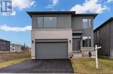 182 Klein Circle Hamilton (Meadowlands) Ontario L9K0K3