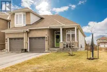 129 Desmond Trudeau Drive, Arnprior, Ontario K7S0G8, 3 Bedrooms Bedrooms, ,3 BathroomsBathrooms,All Houses,For Sale,Desmond Trudeau,X12044625
