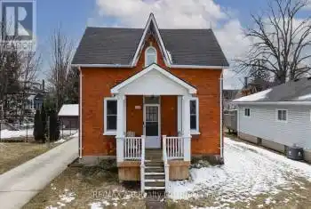 130 Quebec Street, West Perth (Mitchell), Ontario N0K1N0, 3 Bedrooms Bedrooms, ,2 BathroomsBathrooms,All Houses,For Sale,Quebec,X12044878