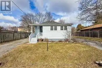 6 Durham Street, Clarington (Bowmanville), Ontario L1C1H5, 2 Bedrooms Bedrooms, ,2 BathroomsBathrooms,All Houses,For Sale,Durham,E12044461