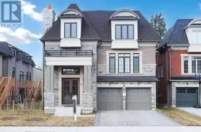 6 Becky Cheung Court Toronto (Newtonbrook East) Ontario M2M0B7