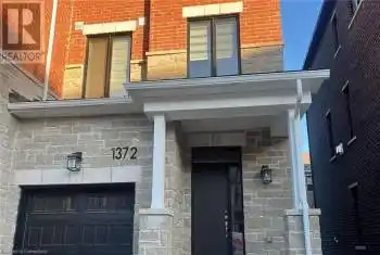 1372 KANIV Street, Oakville, Ontario L6M5P3, 4 Bedrooms Bedrooms, ,4 BathroomsBathrooms,All Houses,For Rent,KANIV,40710676