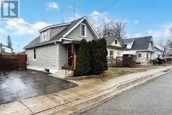300 Haig Street, Oshawa (O'Neill), Ontario L1G5N8, 2 Bedrooms Bedrooms, ,2 BathroomsBathrooms,All Houses,For Sale,Haig,E12045410