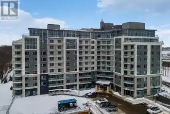 58 Lakeside Terrace Unit# 101, Barrie (400 North), Ontario L4M0L5, 2 Bedrooms Bedrooms, ,2 BathroomsBathrooms,Condo,For Sale,Lakeside,S12045524