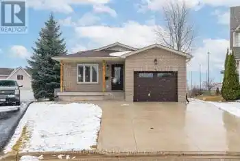 75 Pattison Place, Centre Wellington (Fergus), Ontario N1M3V3, 5 Bedrooms Bedrooms, ,2 BathroomsBathrooms,All Houses,For Sale,Pattison,X12044353
