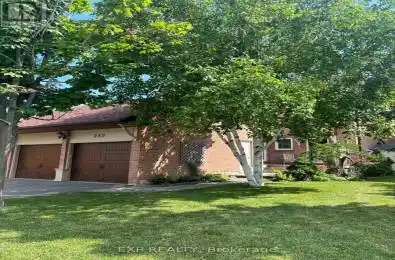 285 Kingsbridge Garden Circle Mississauga (Hurontario) Ontario L5R1L1