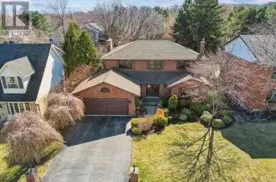 1970 Fieldgate Drive Burlington (Tyandaga) Ontario L7P3H6