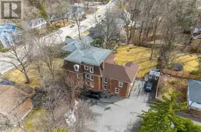 36 Market Street Halton Hills (Georgetown) Ontario L7G3C1
