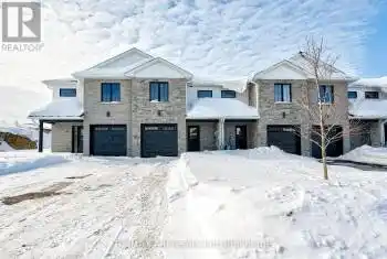 18 Linda Drive, Huron East (Seaforth), Ontario N0K1W0, 3 Bedrooms Bedrooms, ,3 BathroomsBathrooms,All Houses,For Sale,Linda,X12046119