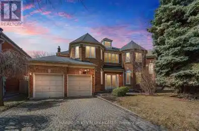 20 Highview Crescent Richmond Hill (Bayview Hill) Ontario L4B2T8