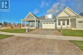594 Seneca Drive, Fort Erie (333 - Lakeshore), Ontario L2A0G7, 4 Bedrooms Bedrooms, ,3 BathroomsBathrooms,All Houses,For Sale,Seneca,X12045460