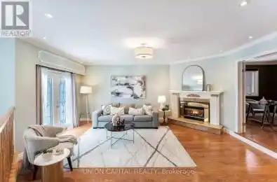 21 Bauer Crescent Markham (Unionville) Ontario L3R4H3