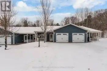 18 Durham Drive, Penetanguishene, Ontario L9M0A6, 2 Bedrooms Bedrooms, ,2 BathroomsBathrooms,All Houses,For Sale,Durham,S12046122