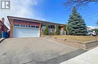 36 Bluehaven Crescent Toronto (Humbermede) Ontario M9M1W5