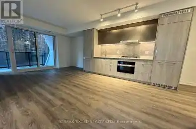 771 Yonge Street Unit# 808 Toronto (Annex) Ontario M4W2G4