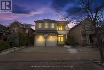 31 Chayna Crescent, Vaughan (Patterson), Ontario L6A0N2, 5 Bedrooms Bedrooms, ,5 BathroomsBathrooms,All Houses,For Sale,Chayna,N12046812