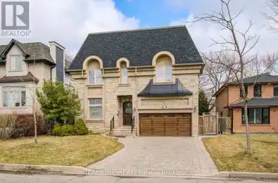 210 Maplehurst Avenue Toronto (Willowdale East) Ontario M2N3C2