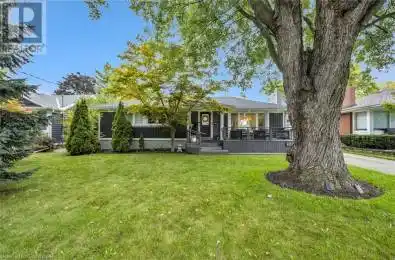 2227 DEYNCOURT Drive Burlington Ontario L7R1W2