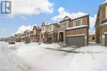 52 LUMB DRIVE Drive, Cambridge, Ontario N1T0E7, 4 Bedrooms Bedrooms, ,3 BathroomsBathrooms,All Houses,For Sale,LUMB DRIVE,40711295