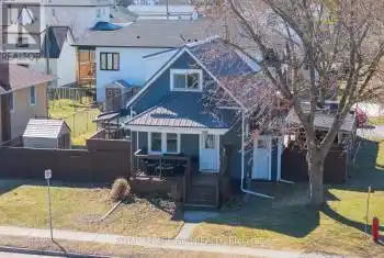 508 Main Street, Port Colborne (877 - Main Street), Ontario L3K3W6, 3 Bedrooms Bedrooms, ,2 BathroomsBathrooms,All Houses,For Sale,Main,X12047326