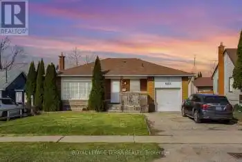 6267 MONTROSE Road, Niagara Falls (218 - West Wood), Ontario L2H1L7, 4 Bedrooms Bedrooms, ,2 BathroomsBathrooms,All Houses,For Sale,MONTROSE,X12047441