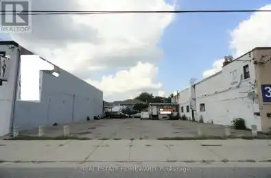 3250 Danforth Avenue Toronto (Oakridge) Ontario M1L1C2