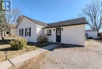37 Queen Street, Brant (Paris), Ontario N3L1C5, 3 Bedrooms Bedrooms, ,1 BathroomBathrooms,All Houses,For Sale,Queen,X12046752