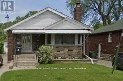 272 Floyd Avenue Toronto (Danforth Village-East York) Ontario M4J2J3