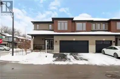16 HARLEY Lane Ancaster Ontario L8G0G5