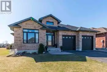 1 Bel Air Crescent, Quinte West (Murray Ward), Ontario K8V0H5, 3 Bedrooms Bedrooms, ,3 BathroomsBathrooms,All Houses,For Sale,Bel Air,X12047384