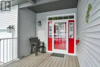 20 Twigs End, Gravenhurst (Muskoka (S)), Ontario P0B1J0, 2 Bedrooms Bedrooms, ,3 BathroomsBathrooms,All Houses,For Sale,Twigs,X12047874