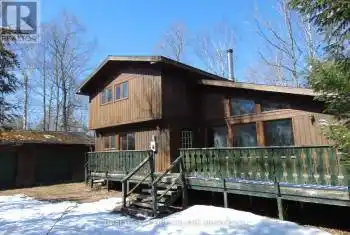 40 Rolling Hills Drive, South Bruce Peninsula, Ontario N0H2T0, 4 Bedrooms Bedrooms, ,3 BathroomsBathrooms,All Houses,For Sale,Rolling Hills,X12047908