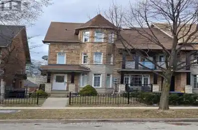 78 Rory Road Toronto (Maple Leaf) Ontario M6L3G1
