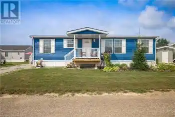 11 SILVER ASPEN Drive, Nanticoke, Ontario N0A1L0, 2 Bedrooms Bedrooms, ,2 BathroomsBathrooms,All Houses,For Sale,SILVER ASPEN,40711267