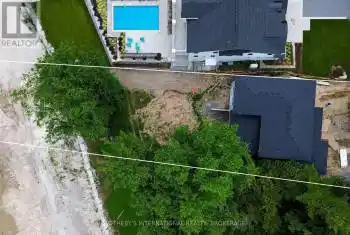 3561 YACHT HARBOUR Road, Fort Erie (335 - Ridgeway), Ontario L0S1B0, 4 Bedrooms Bedrooms, ,3 BathroomsBathrooms,All Houses,For Sale,YACHT HARBOUR,X12047984