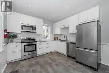 103 SURREY Street, Guelph, Ontario N1H3P7, 3 Bedrooms Bedrooms, ,1 BathroomBathrooms,All Houses,For Sale,SURREY,40711476