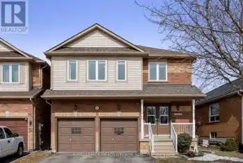 110 Mowat Crescent, Halton Hills (Georgetown), Ontario L7G6C8, 3 Bedrooms Bedrooms, ,4 BathroomsBathrooms,All Houses,For Sale,Mowat,W12047837