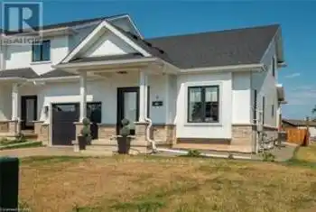 8 King Street, Fort Erie (333 - Lakeshore), Ontario L2A0C6, 3 Bedrooms Bedrooms, ,3 BathroomsBathrooms,All Houses,For Sale,King,X12048087