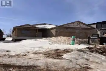 Pugh Street, Perth East (Milverton), Ontario N0K1M0, 2 Bedrooms Bedrooms, ,2 BathroomsBathrooms,All Houses,For Sale,Pugh,X12048270