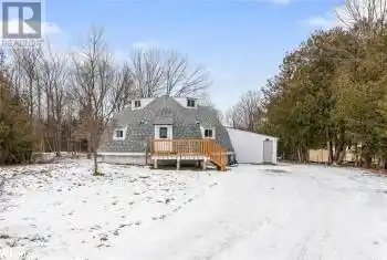 47 CAMPBELL Avenue, Oro-Medonte, Ontario L0L1T0, 4 Bedrooms Bedrooms, ,2 BathroomsBathrooms,All Houses,For Sale,CAMPBELL,40711531