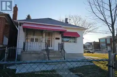 45 Yarrow Road Toronto (Keelesdale-Eglinton West) Ontario M6M4E4
