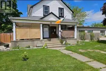 245 Sydenham Street, Aylmer, Ontario N5H1M1, 4 Bedrooms Bedrooms, ,1 BathroomBathrooms,All Houses,For Sale,Sydenham,X12048492