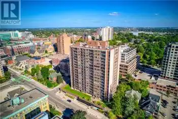 221 QUEEN Street Unit# 1706, Kitchener, Ontario N2G1W5, 2 Bedrooms Bedrooms, ,1 BathroomBathrooms,Condo,For Rent,QUEEN,40711318
