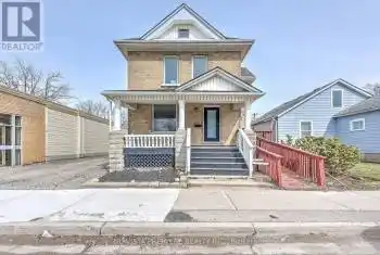 194 MAIN Street, Lucan Biddulph (Lucan), Ontario N0M2J0, ,Commercial,For Sale,MAIN,X12048665