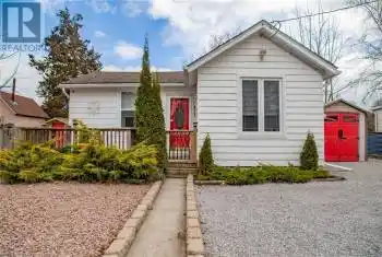 108 MCNAB Street, Port Dover, Ontario N0A1N0, 2 Bedrooms Bedrooms, ,1 BathroomBathrooms,All Houses,For Sale,MCNAB,40708834