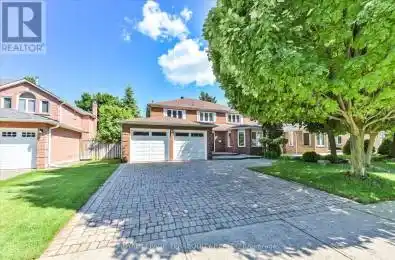 2216 Dunvegan Avenue Oakville (1006 - FD Ford) Ontario L6J6P7