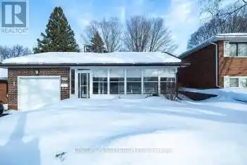 295 Duckworth Street, Barrie (Grove East), Ontario L4M3X5, 3 Bedrooms Bedrooms, ,1 BathroomBathrooms,All Houses,For Rent,Duckworth,S12048893