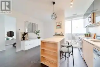 3100 Keele Street Unit# 632, Toronto (Downsview-Roding-CFB), Ontario M3M2H4, 2 Bedrooms Bedrooms, ,2 BathroomsBathrooms,Condo,For Sale,Keele,W12038566