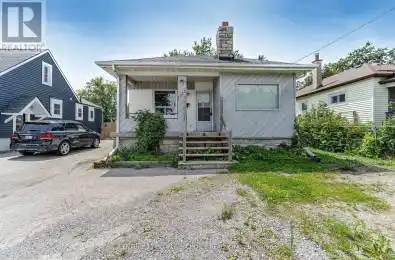1022 Edgeleigh Avenue Mississauga (Lakeview) Ontario L5E2G1
